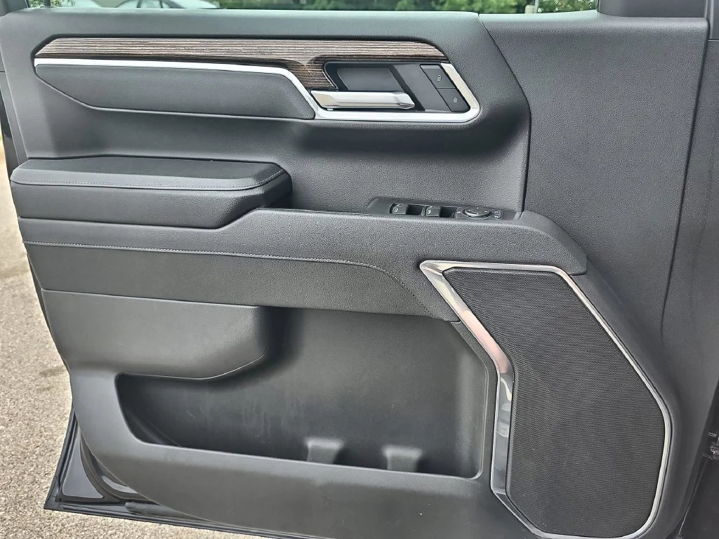 2026 GMC Sierra 1500 SLE - Photo 21