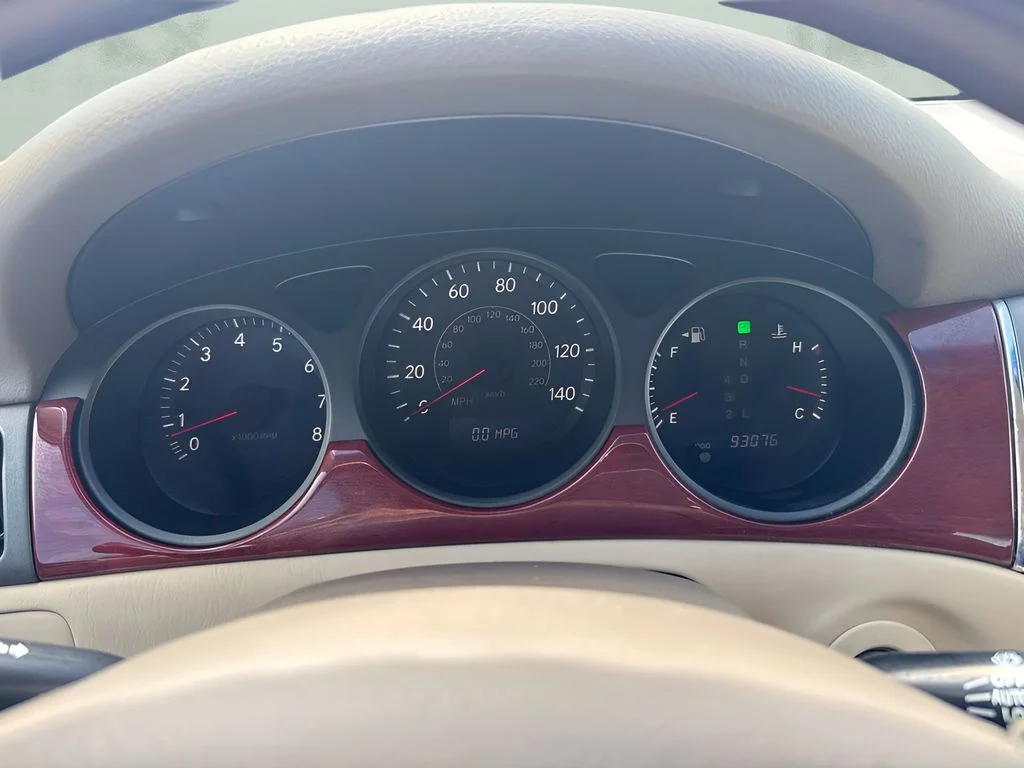 Used 2002 Red Lexus 300 image 21