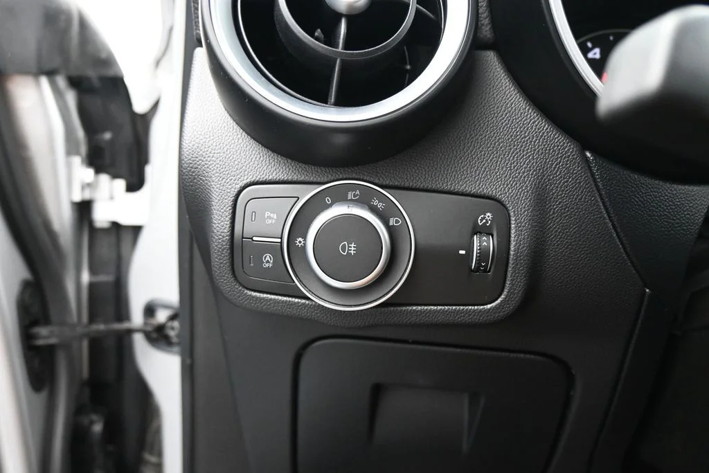 Used 2020 Gray Alfa Romeo Base image 13