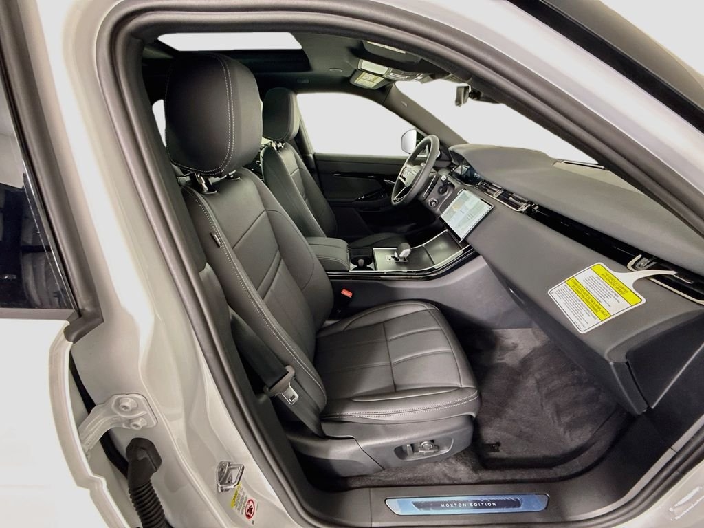 New 2026 Fuji White Land Rover Hoxton Edition image 22