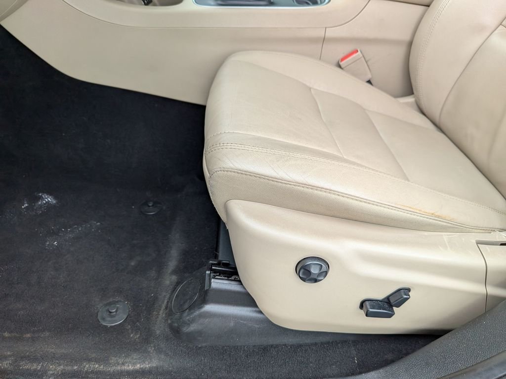 Used 2019 White Dodge Citadel image 15