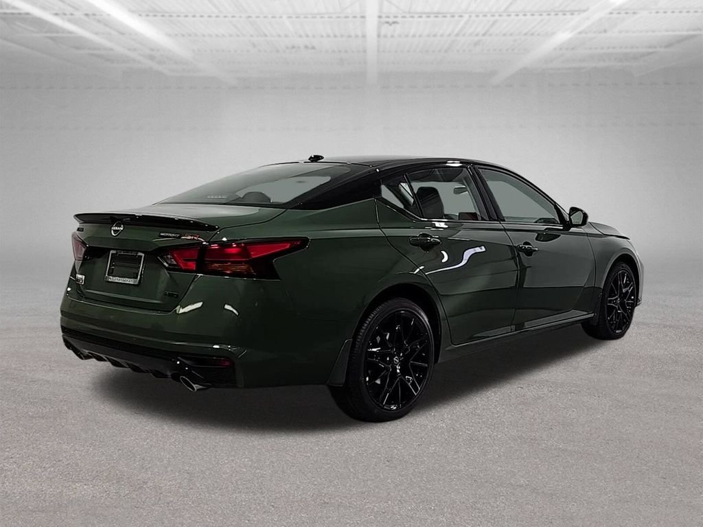 New 2026 Green Nissan 2.5 SR image 6