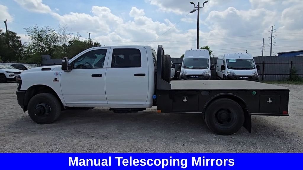 New 2026 Bright White Clearcoat RAM Tradesman image 11