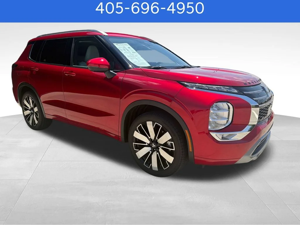 Pre-Owned 2026 Mitsubishi Outlander SEL