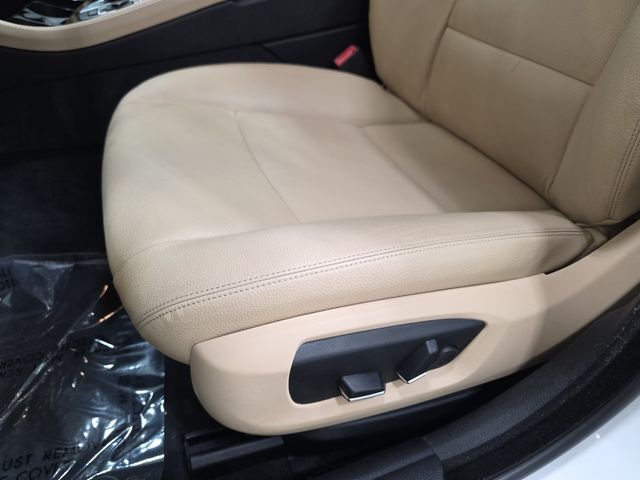 Used 2016 Alpine White BMW 528i xDrive image 29