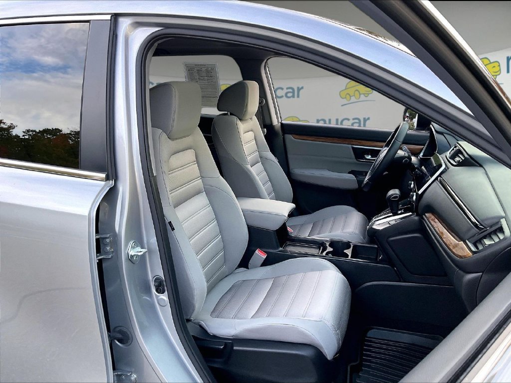 Used 2022 Silver Honda EX image 11