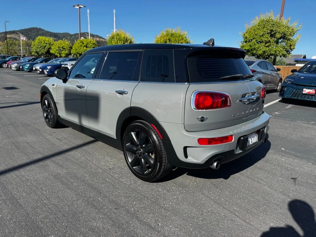 Used 2016 Gray MINI Clubman image 3