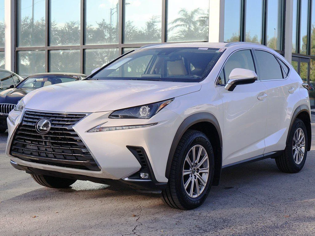 2021 Lexus NX 300 - Photo 6