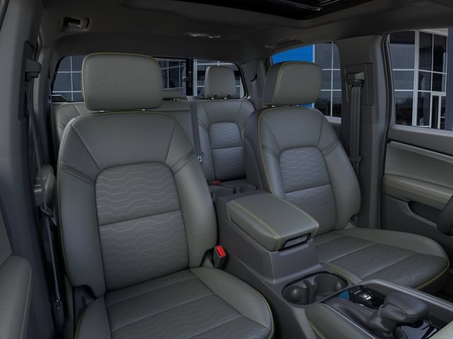 2026 Chevrolet Colorado ZR2 - Photo 16