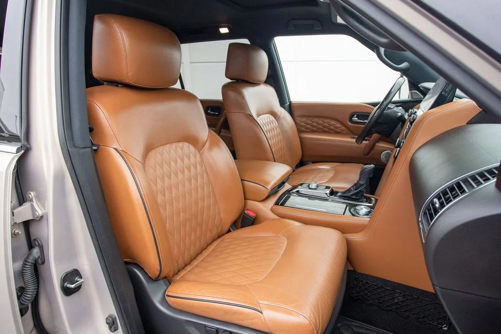 Used 2022 Champagne INFINITI 4WD Sensory image 26