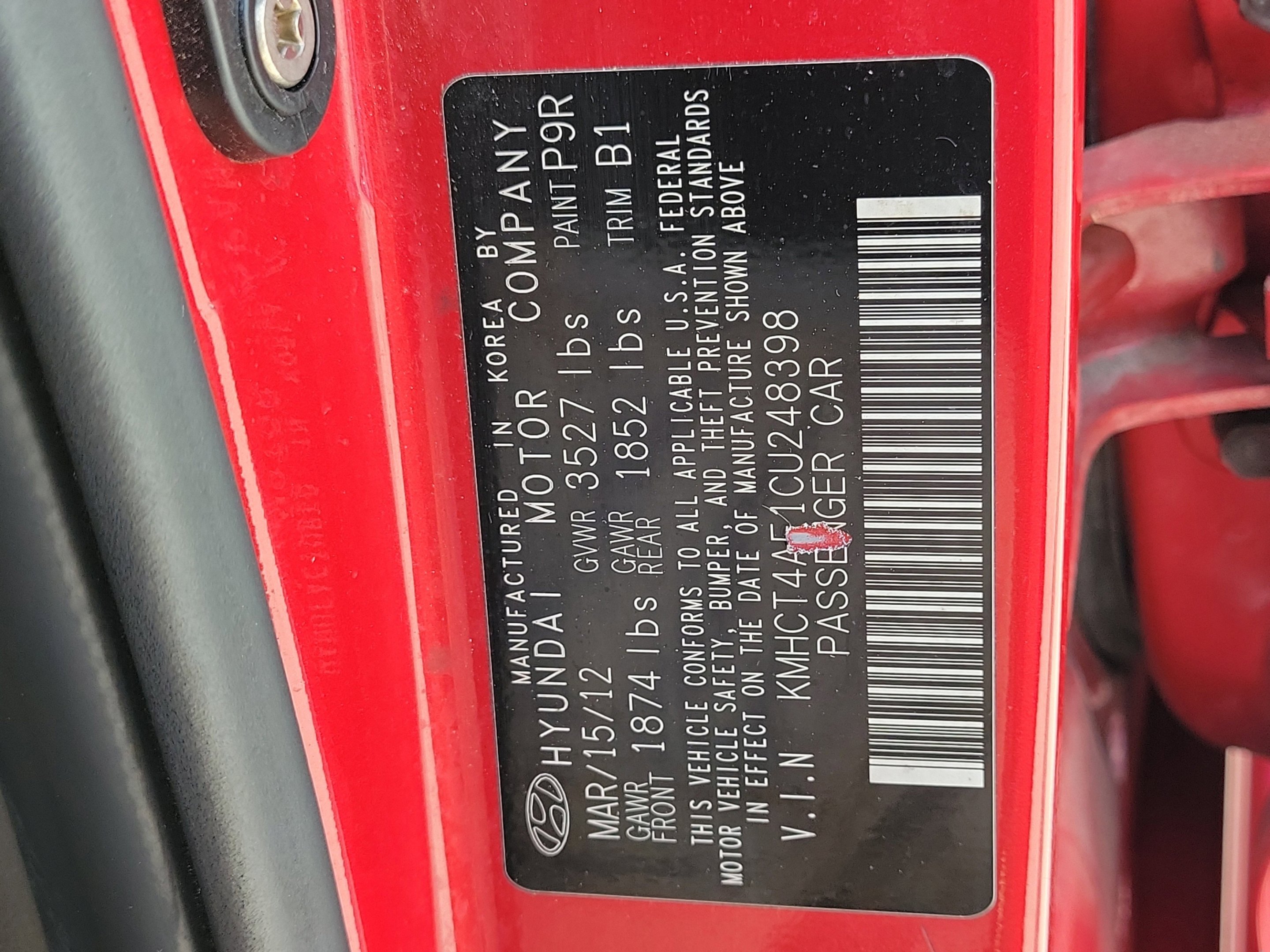 Used 2012 Boston Red Hyundai GLS image 30