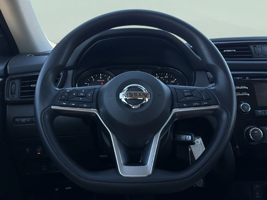 Used 2017 Monarch Orange Nissan S image 29