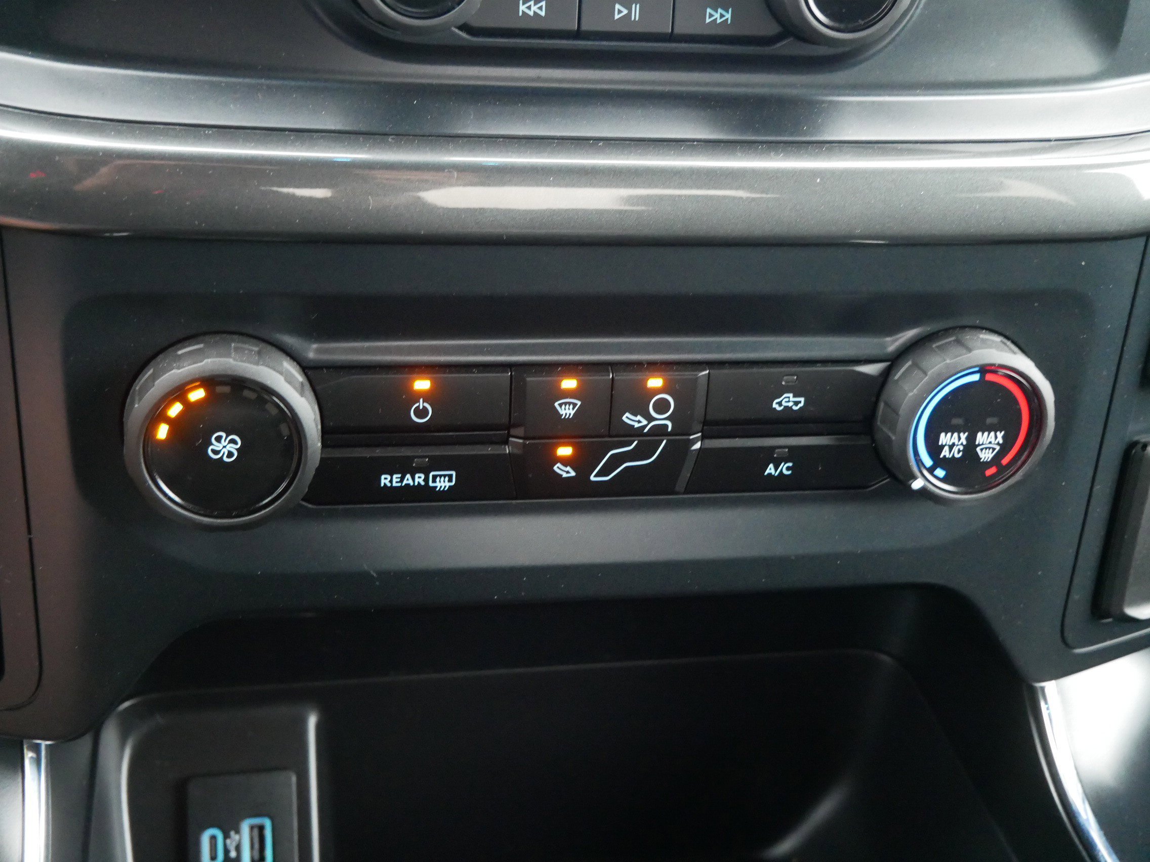 Used 2023 Antimatter Blue Metallic Ford XL image 23