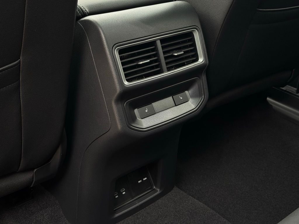 2026 Volkswagen Atlas Cross Sport SEL Premium R-LINE - Photo 31