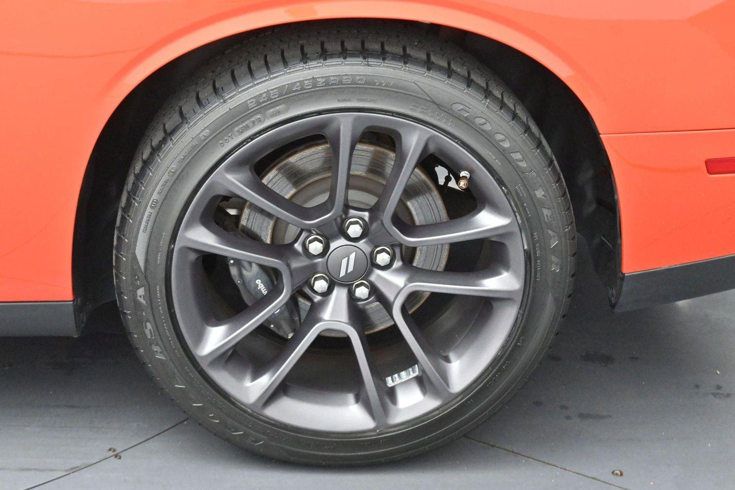 Used 2022 Go Mango Dodge R/T Scat Pack image 32