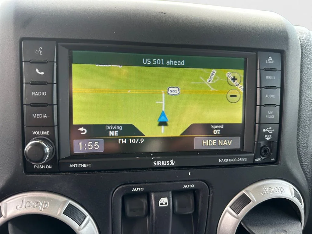 Used 2016 White Jeep Sahara image 12