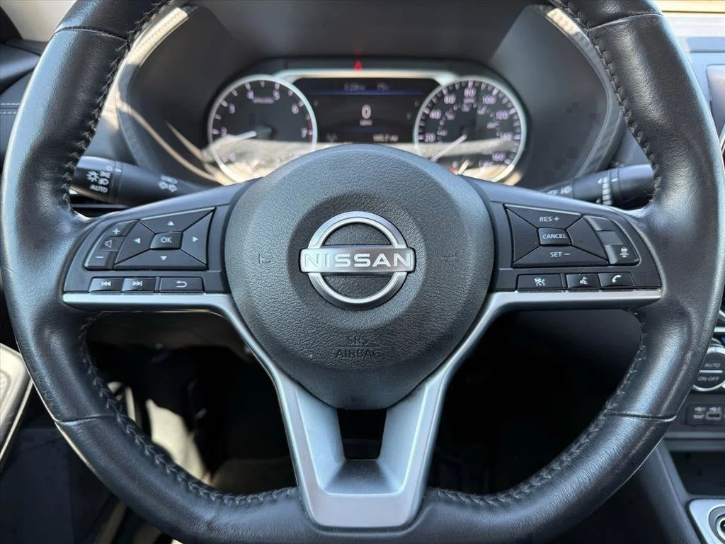 Used 2024 Gray Nissan SV image 22