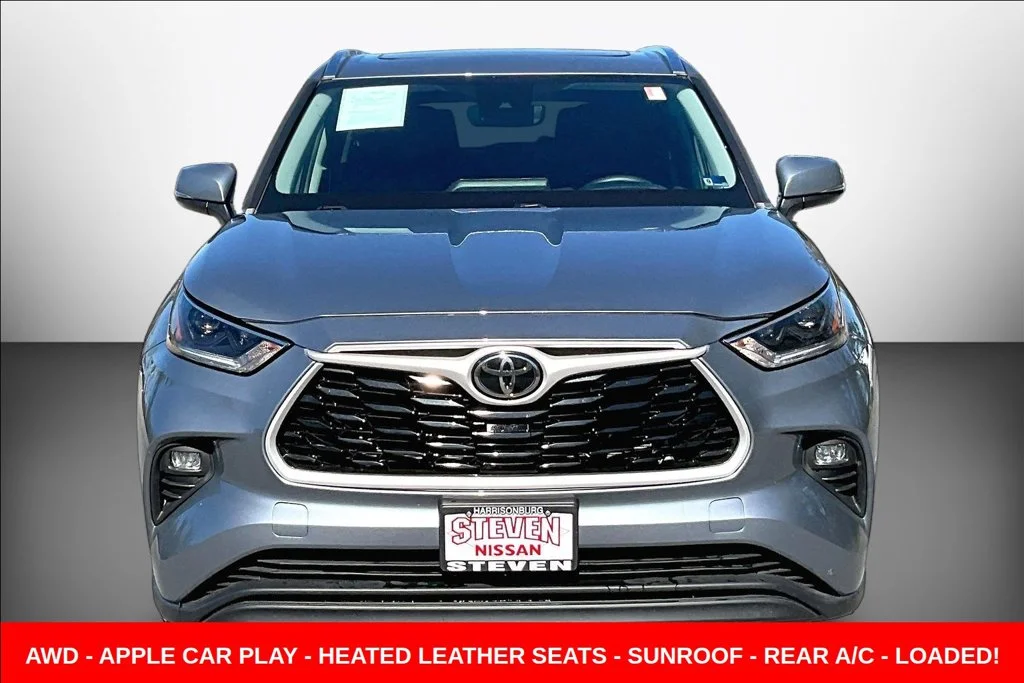Used 2021 Silver Toyota XLE image 2