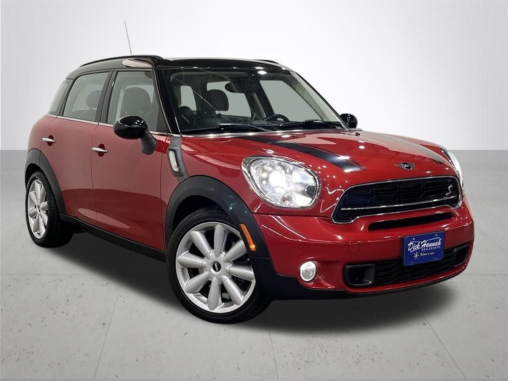 Used 2016 Red MINI Base image 7