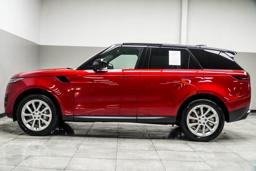 Used 2025 Red Land Rover SE image 10