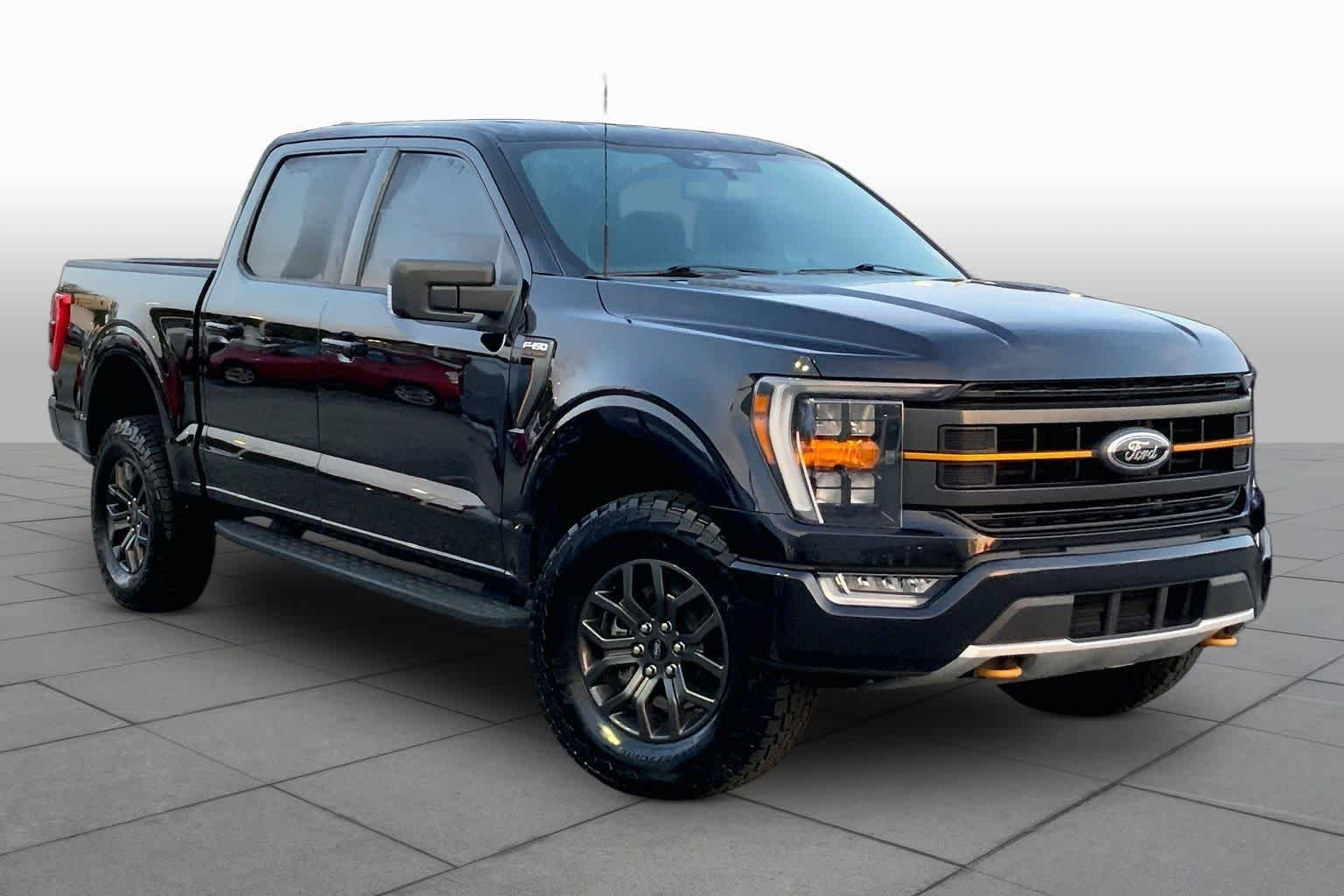Used 2023 Agate Black Metallic Ford Tremor image 3