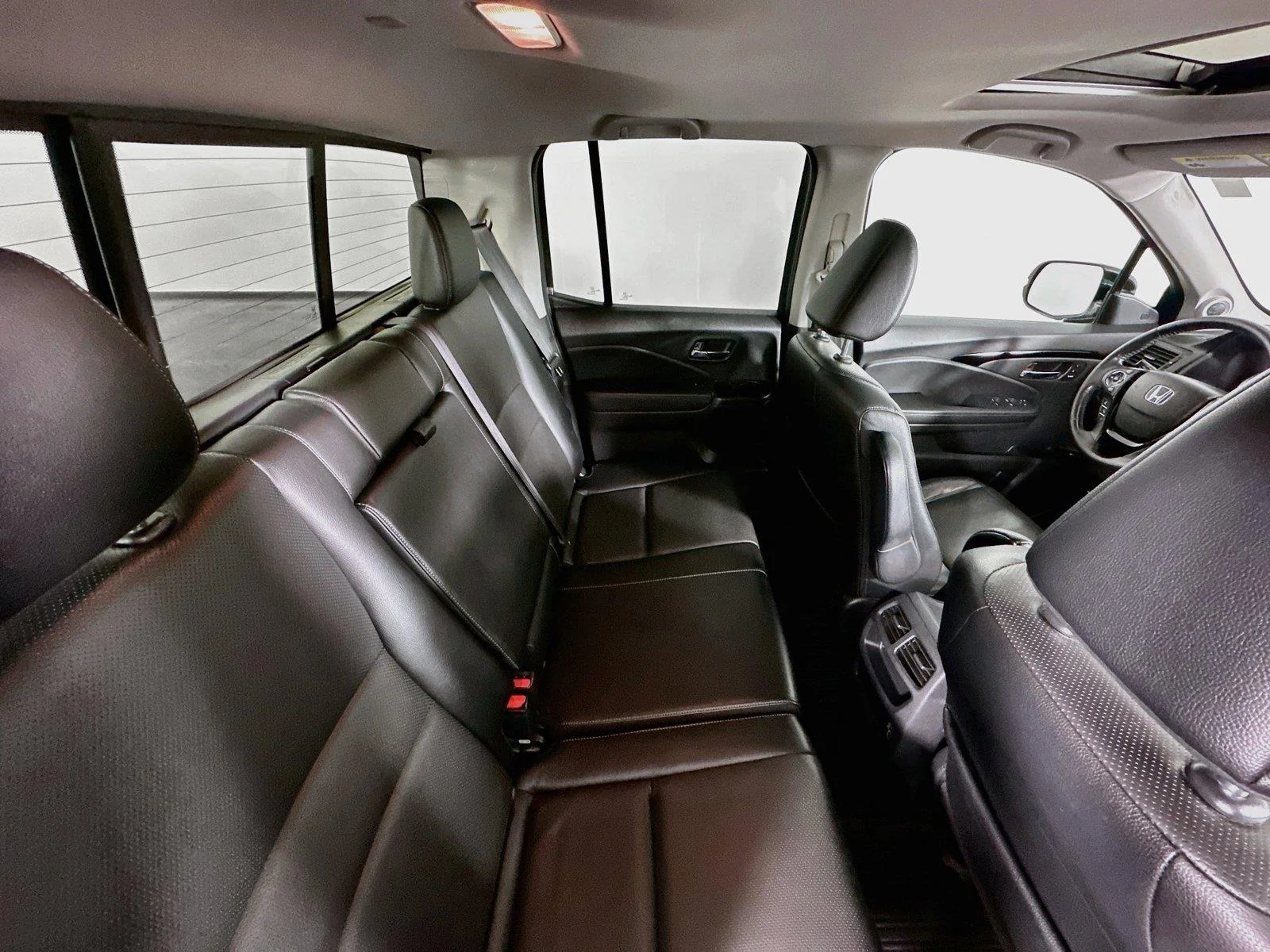 Used 2019 Crystal Black Pearl Honda RTL-E image 28