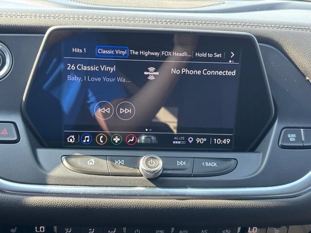 Used 2021 SILVER ICE METALLIC Chevrolet LT image 20