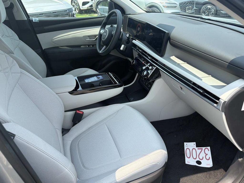 New 2026 Silver Hyundai Blue image 27