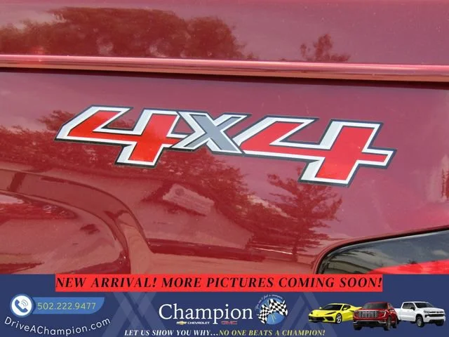Used 2015 DEEP RUBY METALLIC Chevrolet LTZ image 8