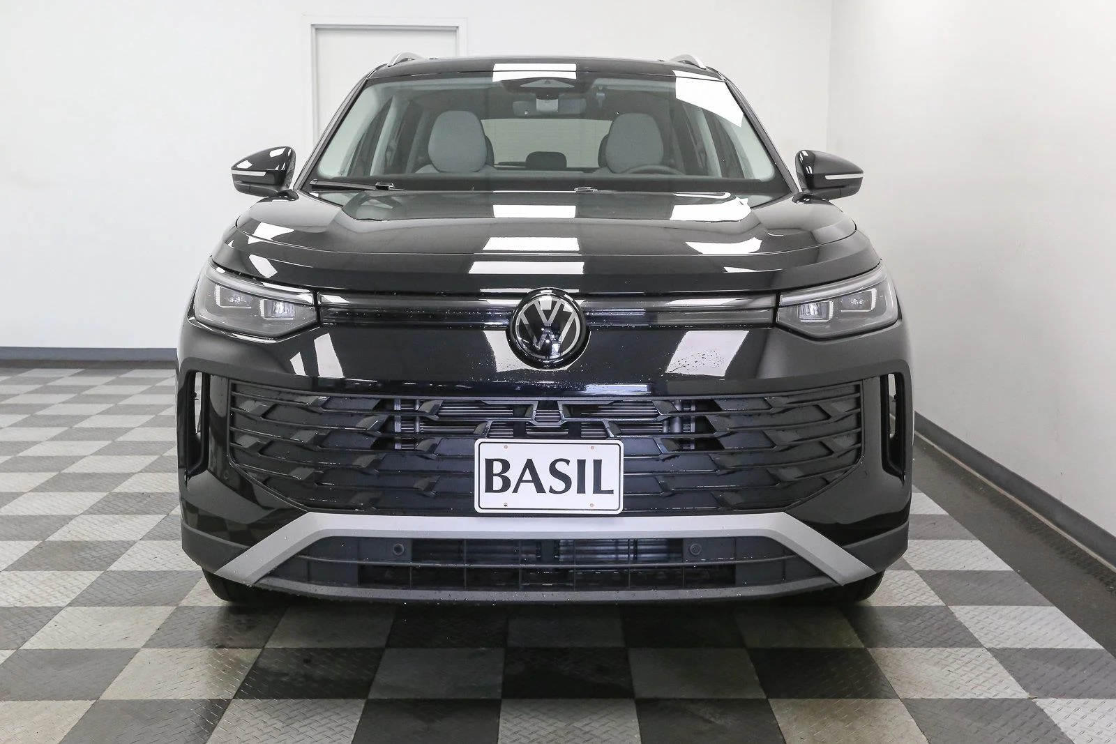 New 2026 Deep Black Pearl Volkswagen SE image 3
