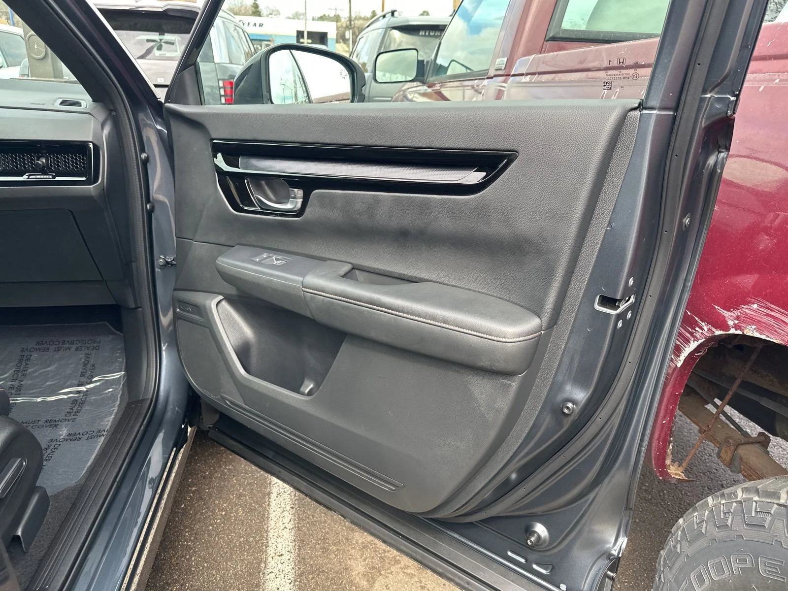 Certified Used 2025 Gray Honda Sport Touring image 37