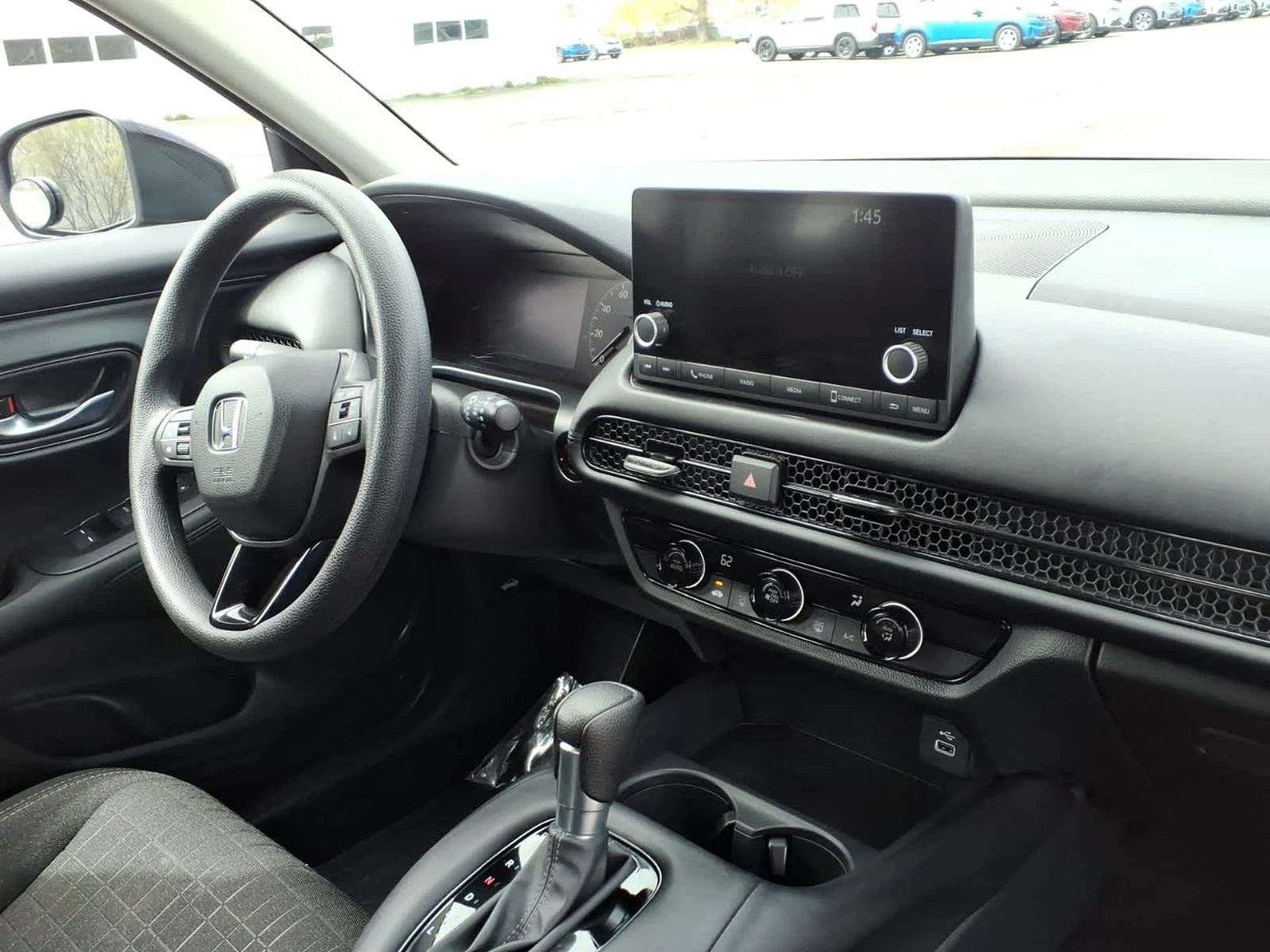 2025 Honda HR-V LX - Photo 24
