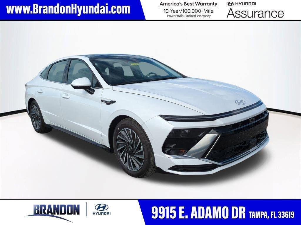 2025 Hyundai Sonata Hybrid
