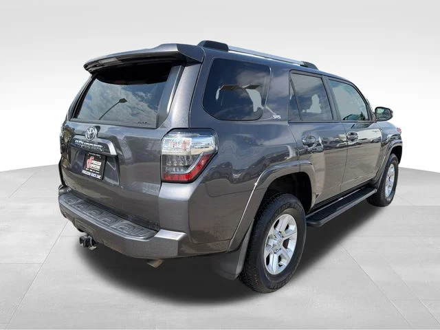Used 2022 Gray Toyota SR5 Premium image 7