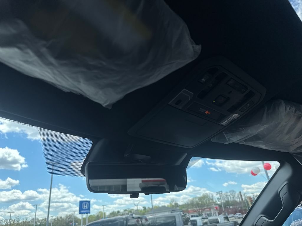 2026 Toyota Tundra Platinum - Photo 32