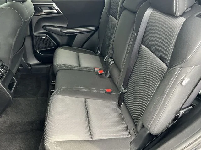 Used 2025 Black Mitsubishi ES image 37