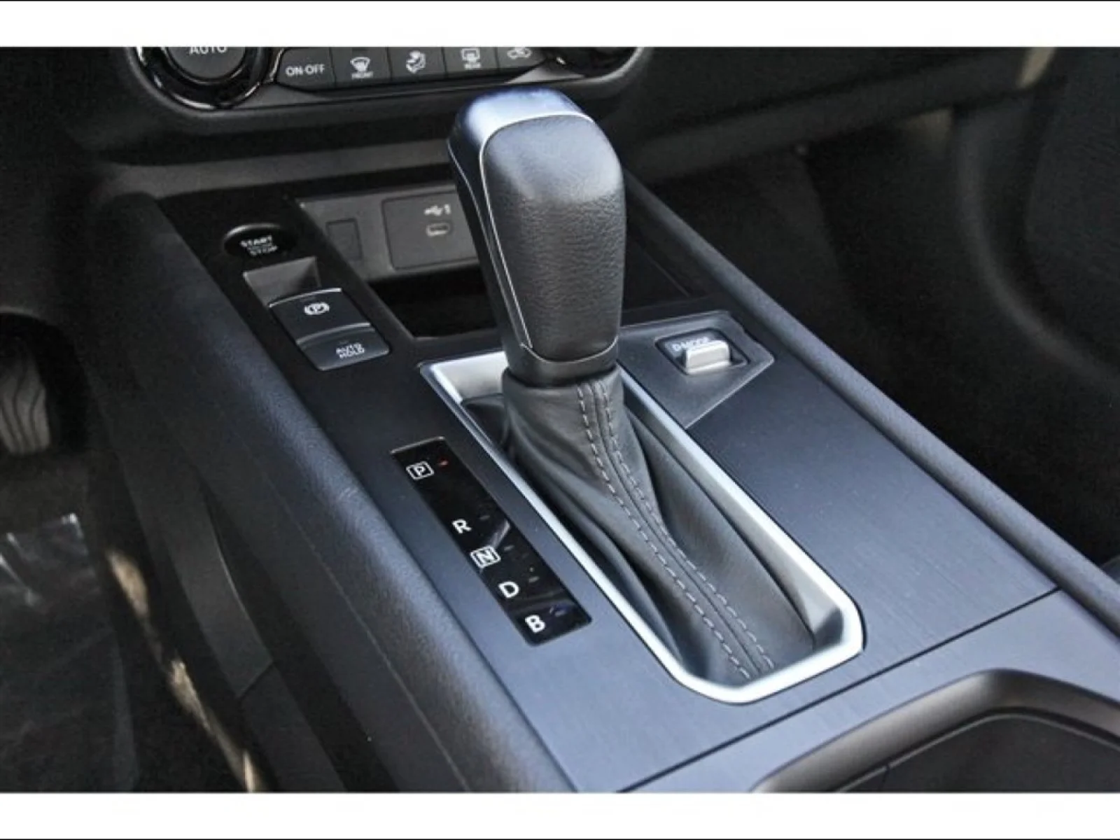 2026 Nissan Kicks SV White at Robbins Nissan