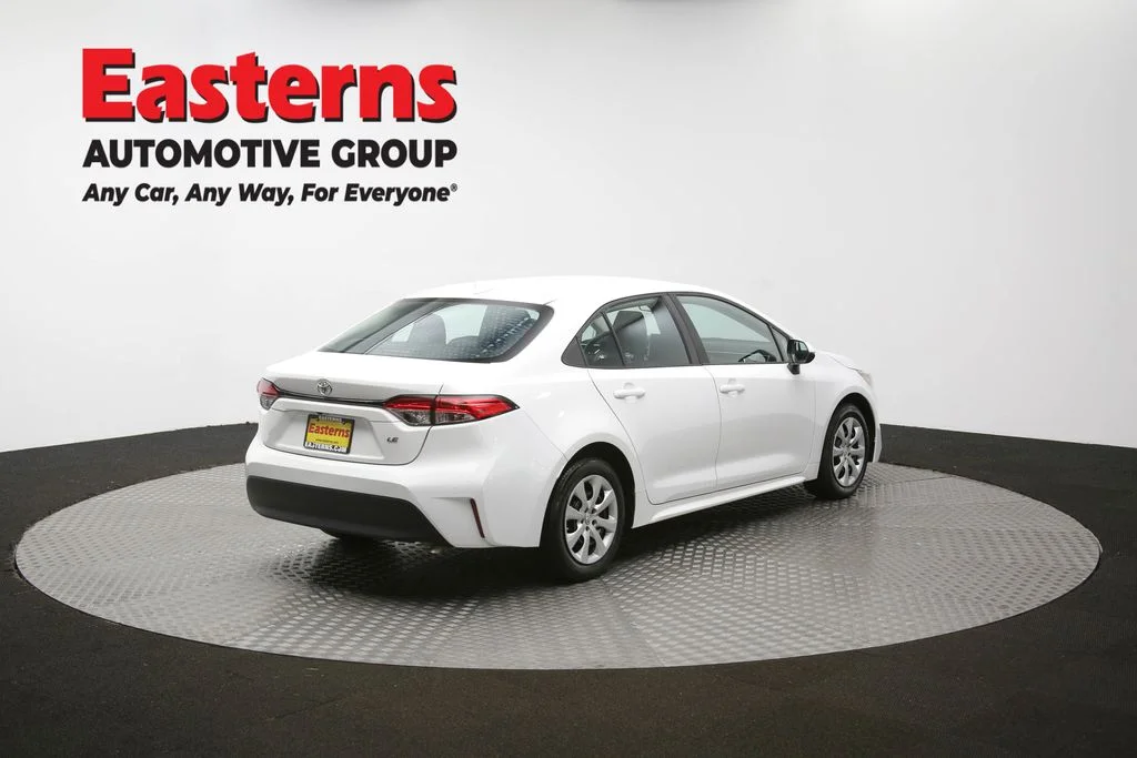 Used 2023 White Toyota LE image 35