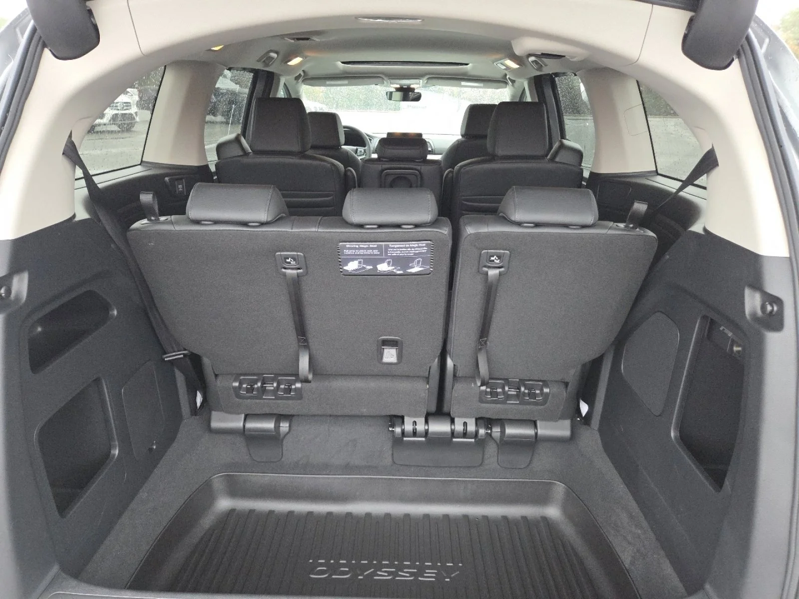 2026 Honda Odyssey EX-L - Photo 54