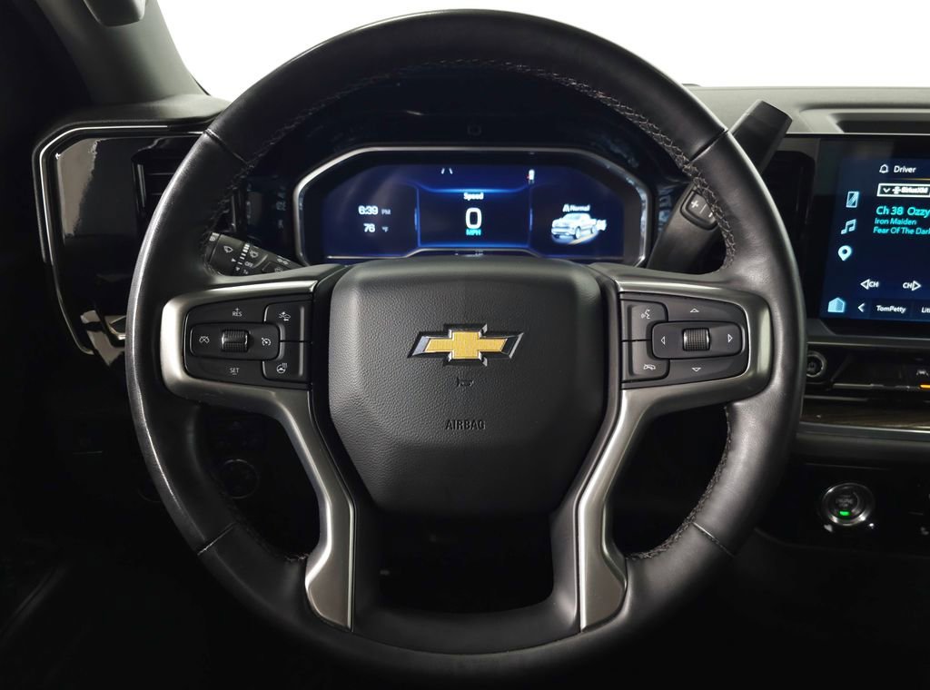 Used 2023 Sterling Gray Metallic Chevrolet LT (2FL) image 19