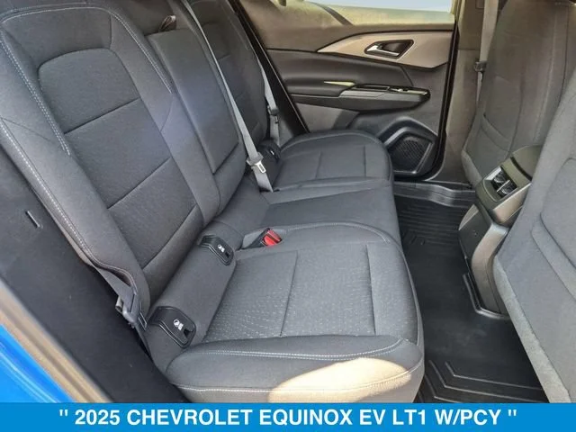 2025 Chevrolet Equinox EV 1LT - Photo 30