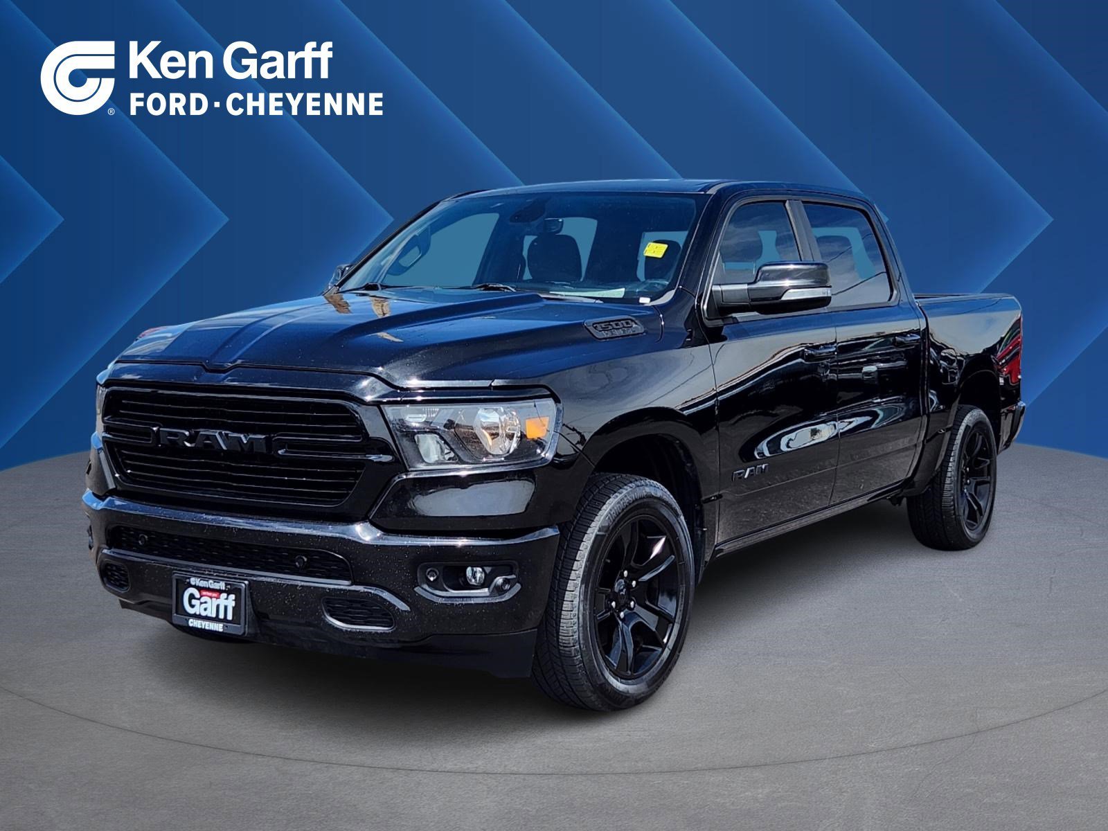 2020 RAM 1500 Big Horn/Lone Star 4x4 Crew Cab 5'7's photo