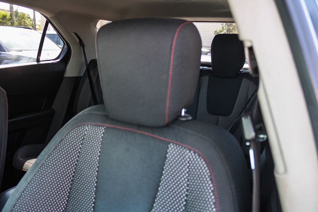 Used 2014 Gray Chevrolet LT image 24