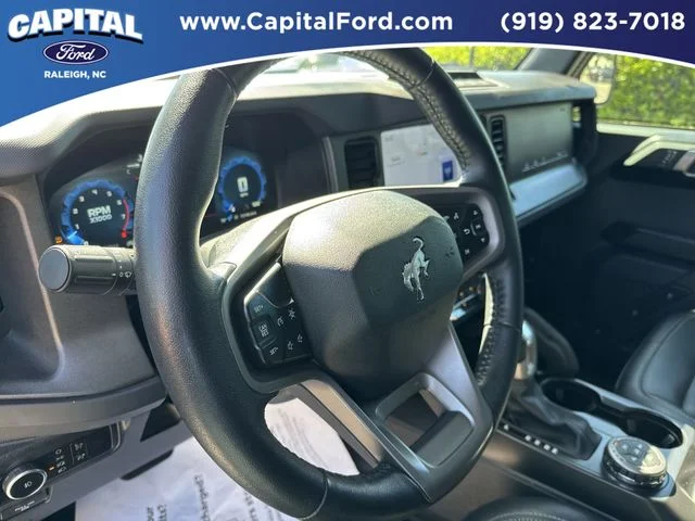 Used 2025 White Ford Badlands image 24