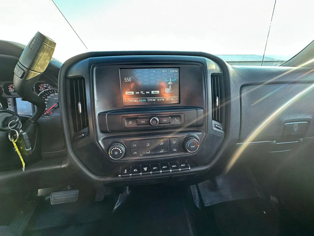 Used 2021 White Chevrolet Work Truck image 21