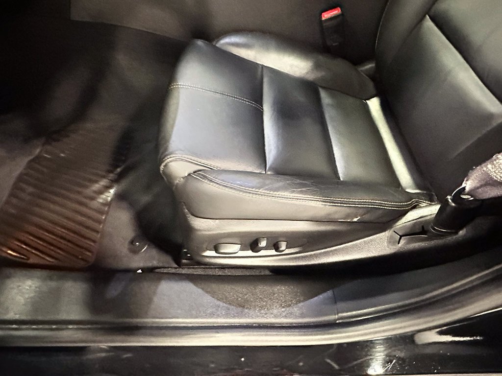 Used 2017 Black Chevrolet LT image 19