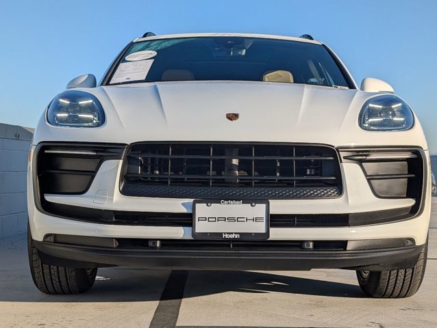 Used 2022 White Porsche  image 9