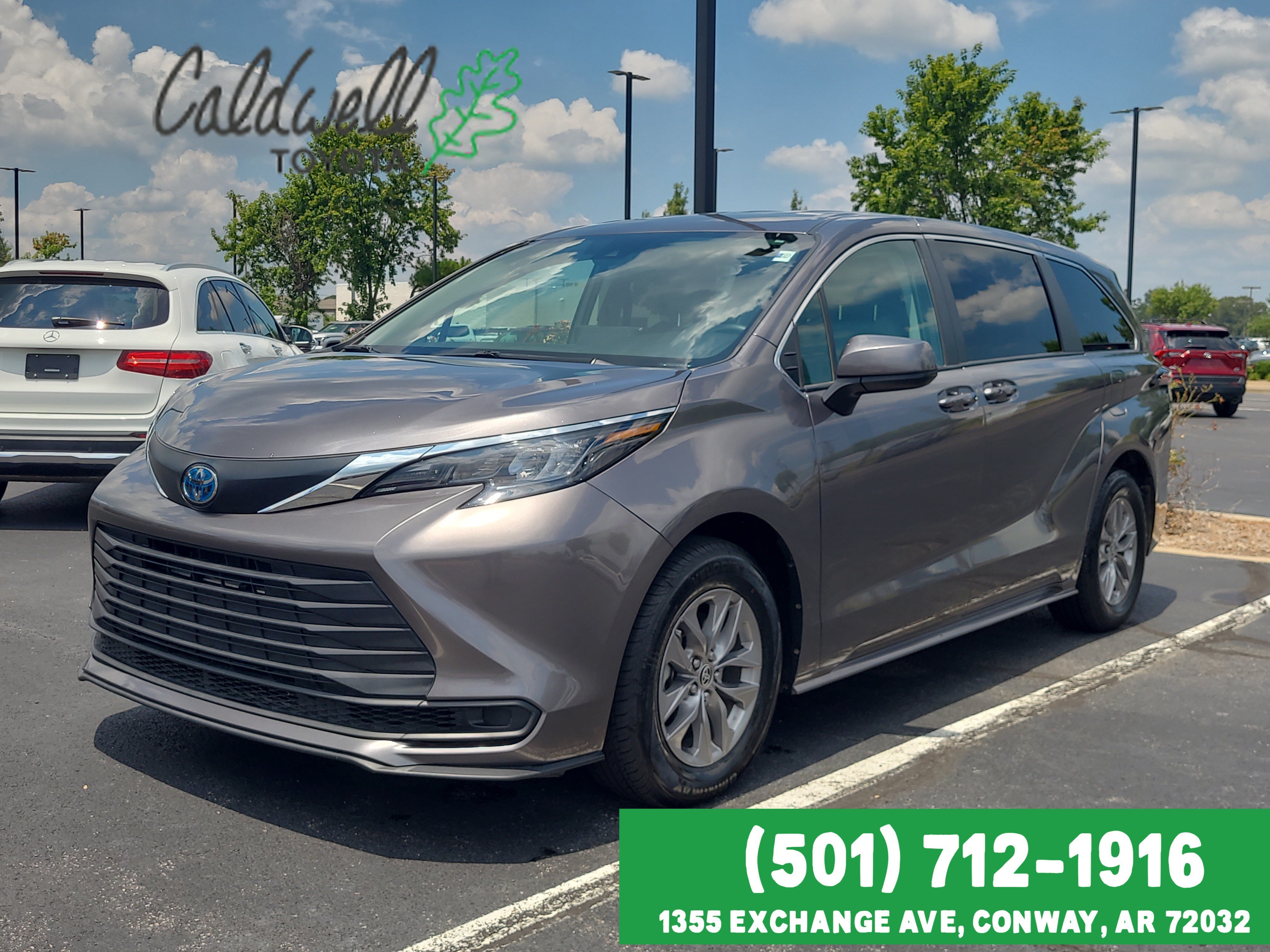 Predawn Gray Mica 2024 Toyota Sienna Minivan Front-Wheel Drive