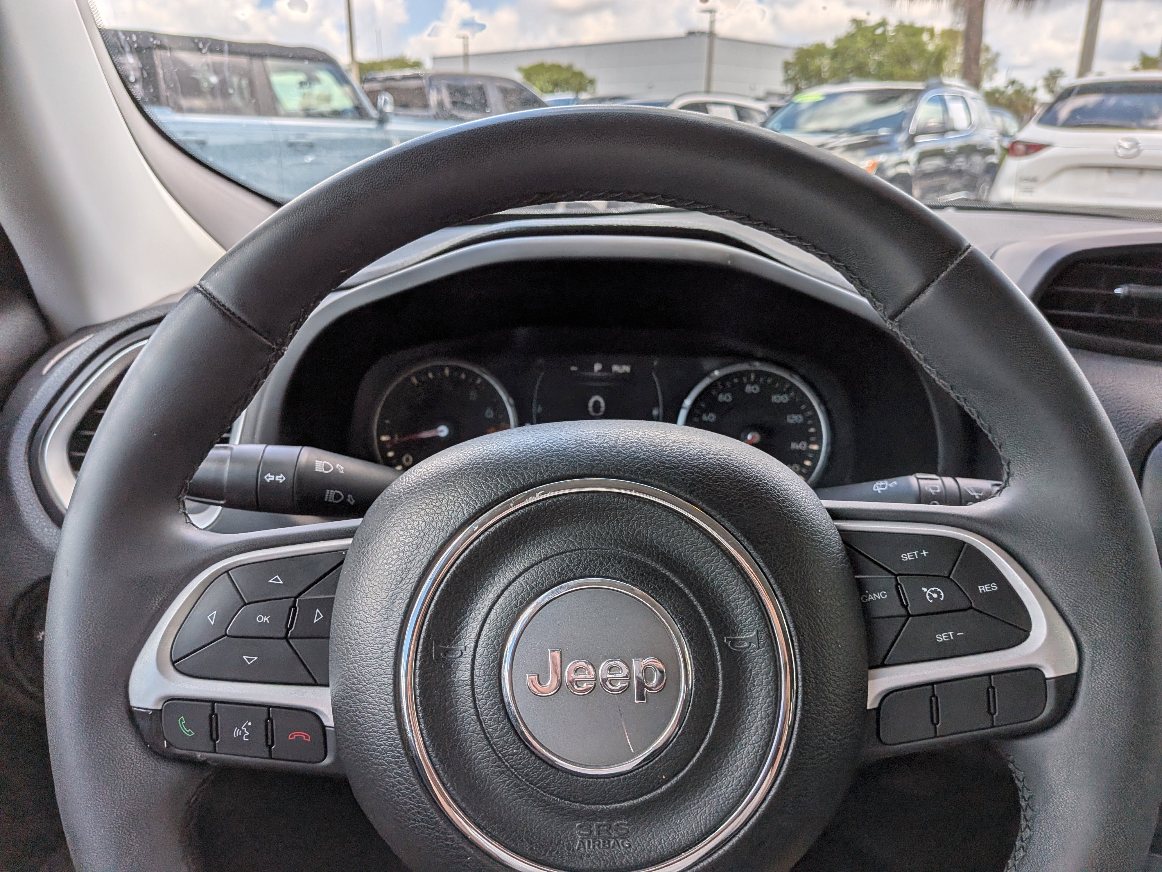 Used 2018 Anvil Jeep Latitude image 23