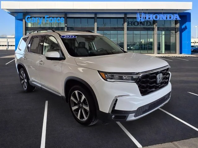 2023 Honda Pilot Elite AWD's photo